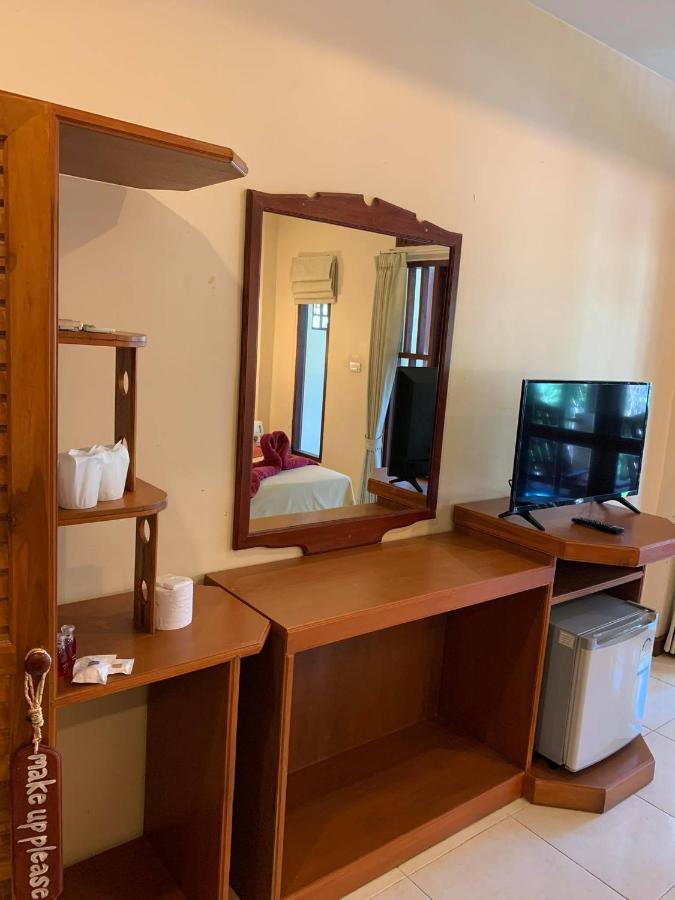 Rattana Guesthouse & Bungalow Bãi biển Chaweng Ngoại thất bức ảnh