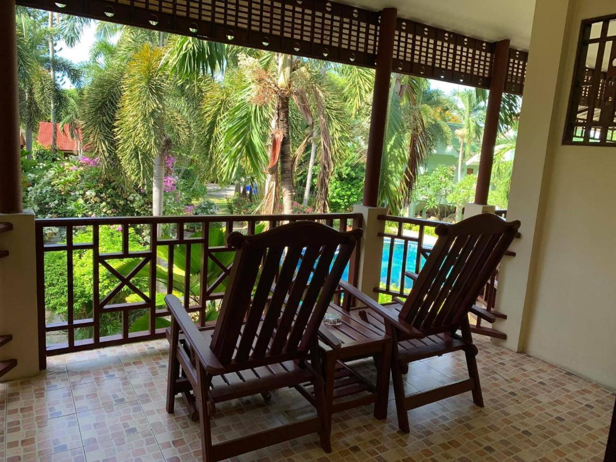 Rattana Guesthouse & Bungalow Bãi biển Chaweng Ngoại thất bức ảnh