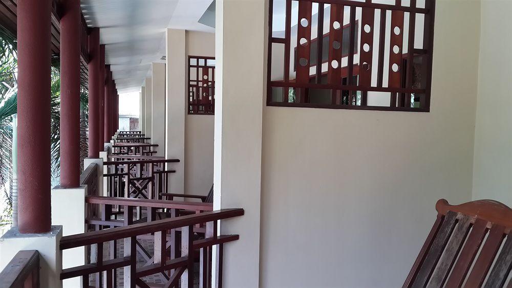 Rattana Guesthouse & Bungalow Bãi biển Chaweng Ngoại thất bức ảnh