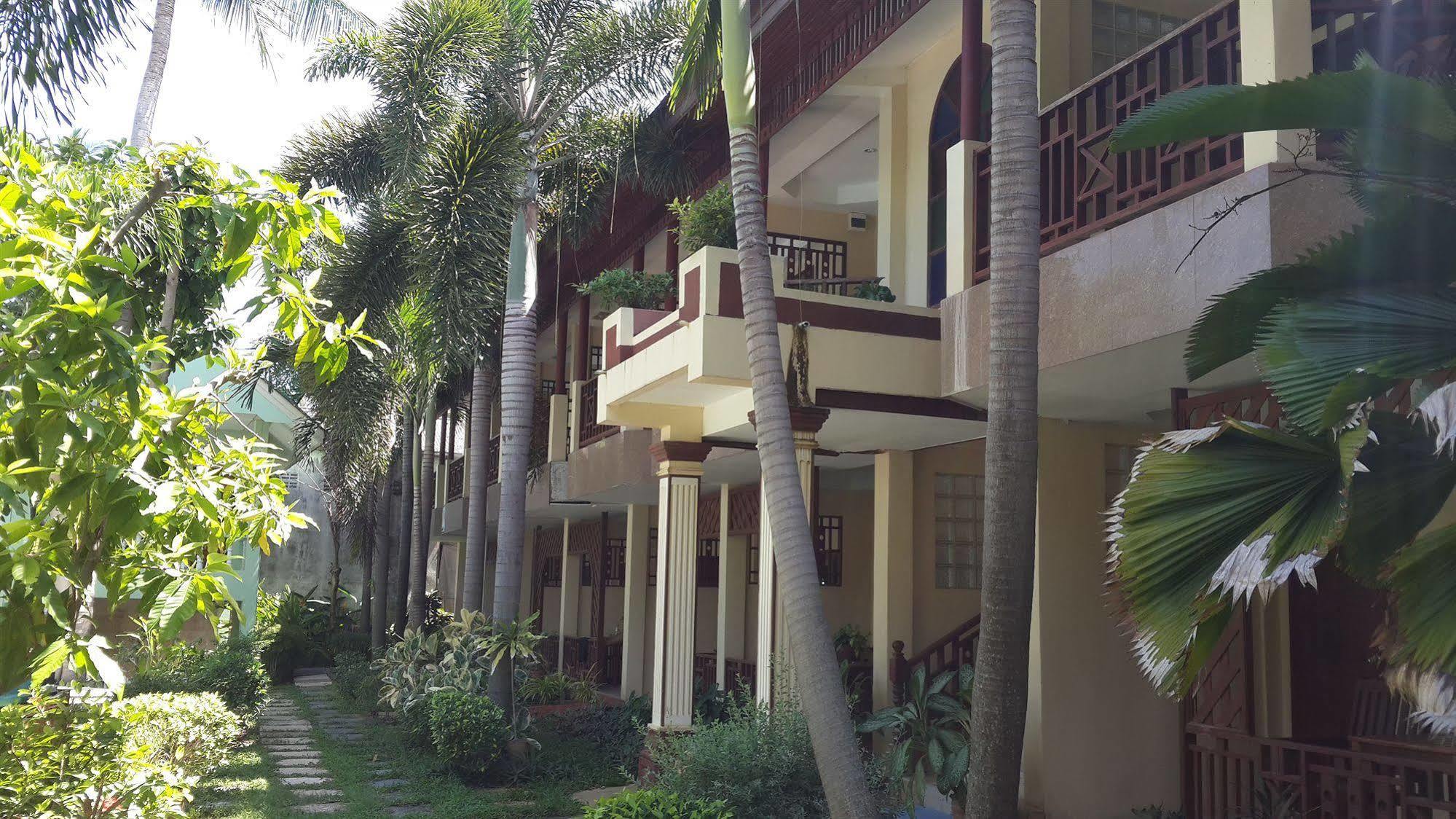 Rattana Guesthouse & Bungalow Bãi biển Chaweng Ngoại thất bức ảnh