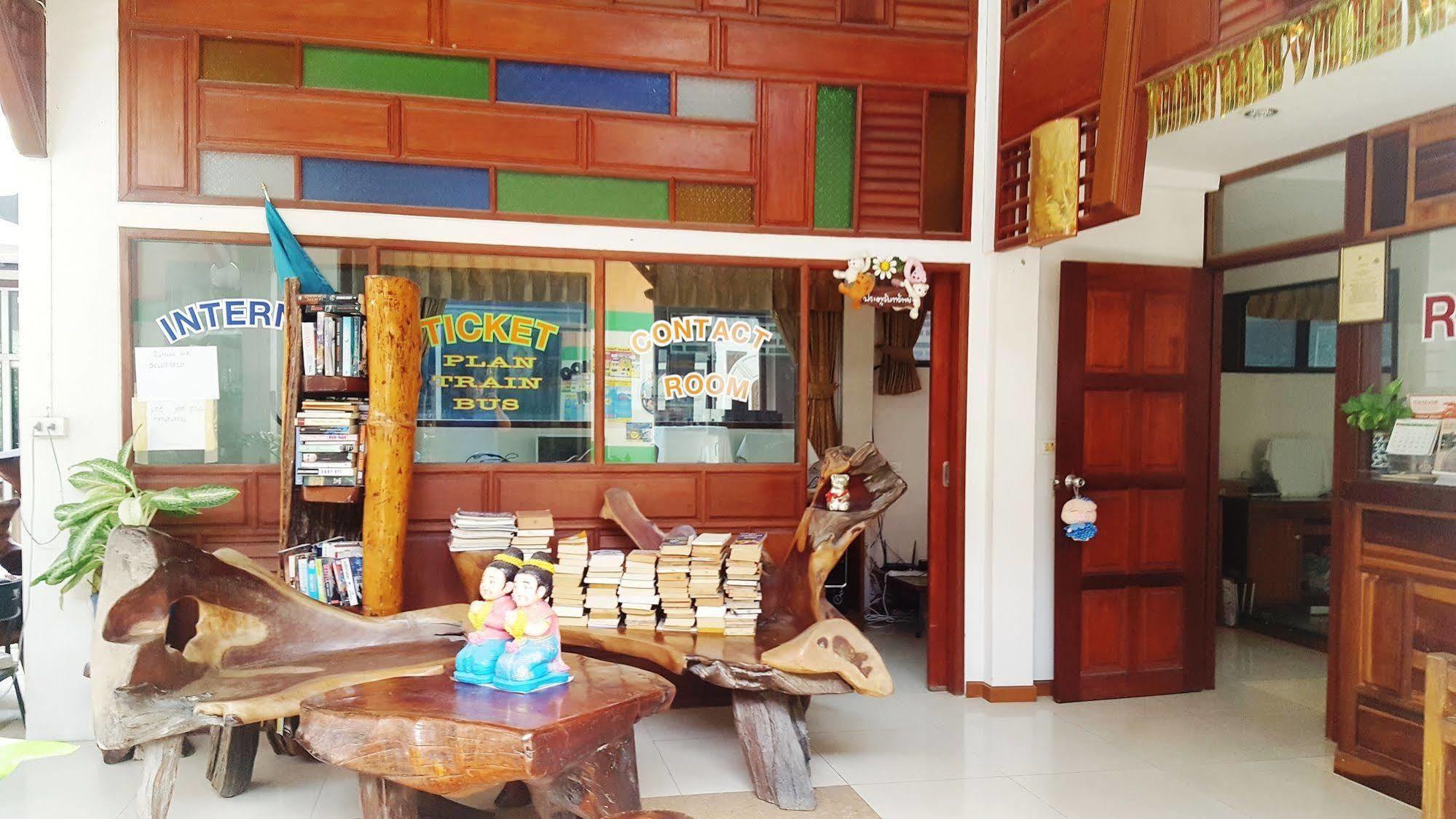 Rattana Guesthouse & Bungalow Bãi biển Chaweng Ngoại thất bức ảnh